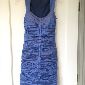 Nicole Miller sz 4 fabulous iridescent blue dress.